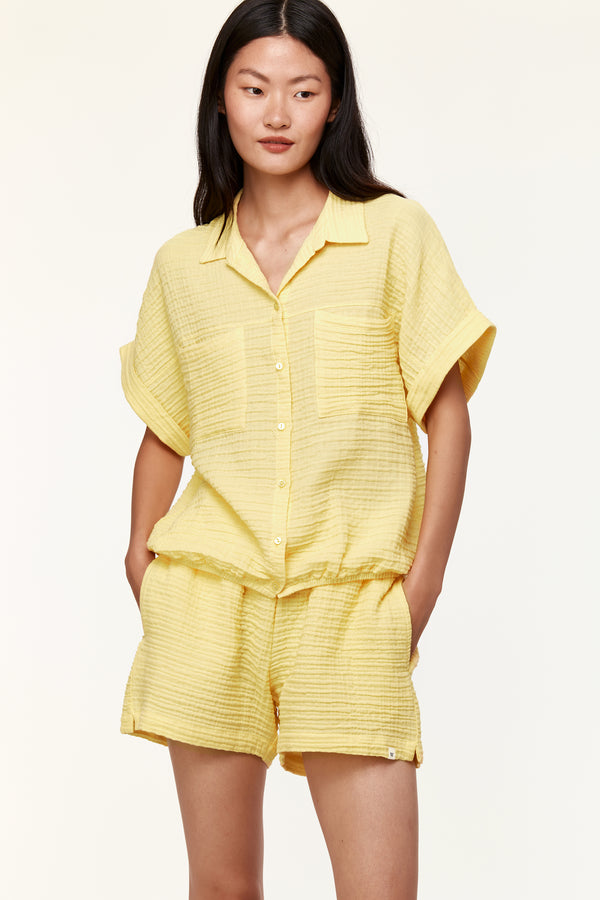 Woody pyjamasetje dames cropped top geel